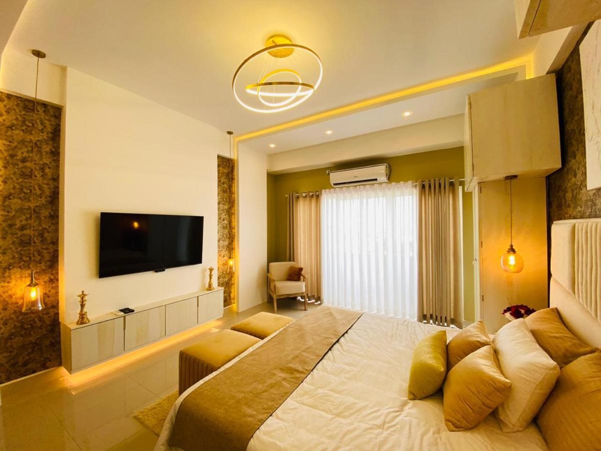 Ocean Breeze - Udaya Luxury Apartments Negombo Luaran gambar